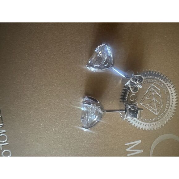 SOLD - Picture 4 of 6